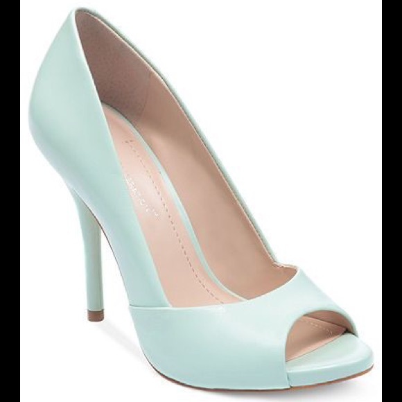 BCBGeneration Peep Toe Heels - NIB      Size 9 - Picture 2 of 8